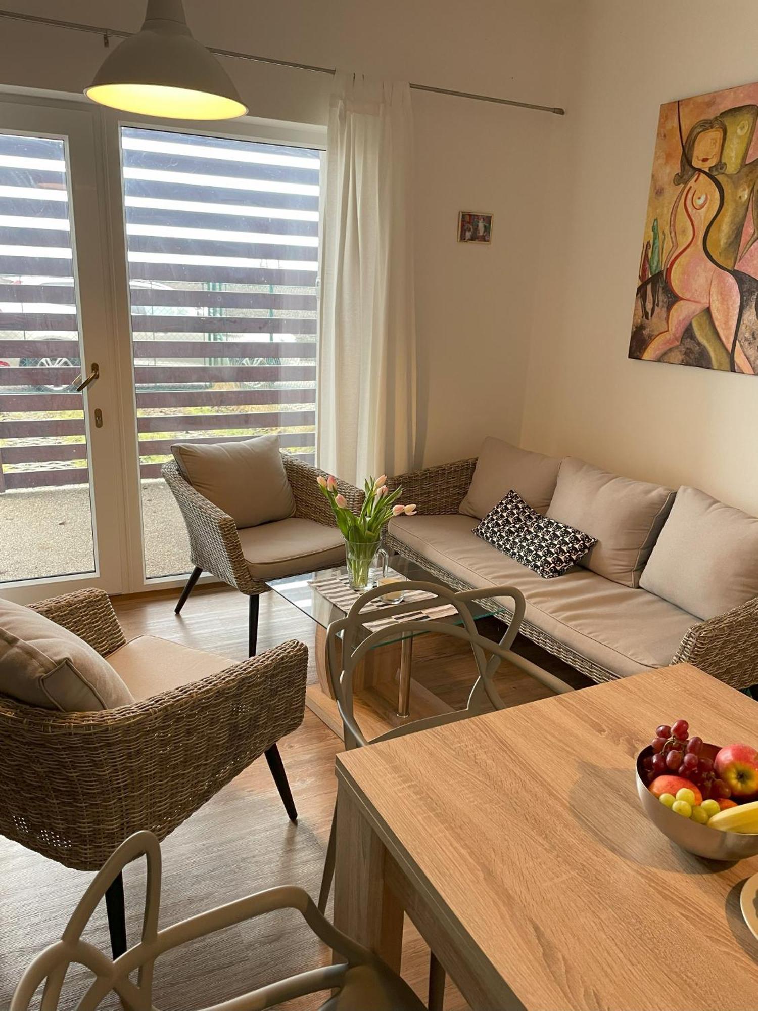 Apartmany Dolní Dunajovice Esterno foto