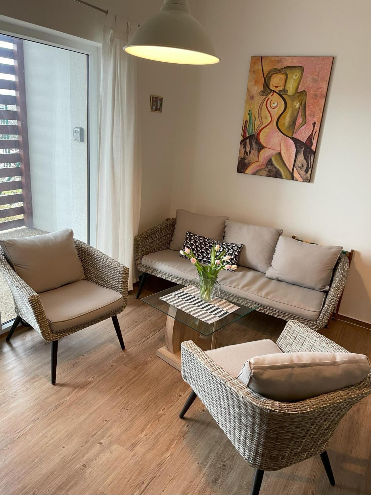 Apartmany Dolní Dunajovice Esterno foto