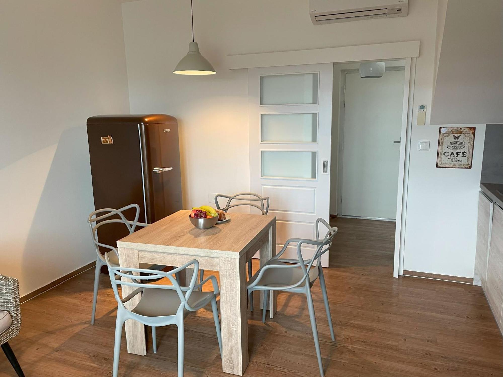 Apartmany Dolní Dunajovice Esterno foto